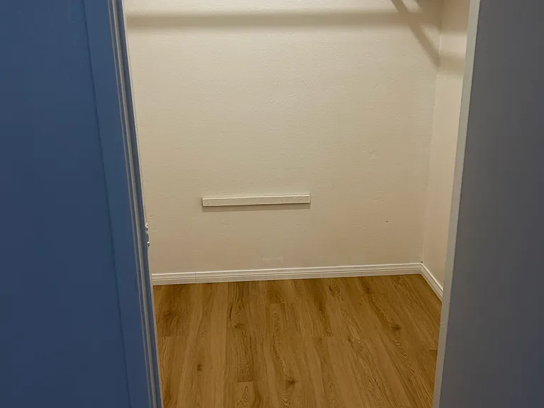 325 E 2nd St #325 — Photo 10