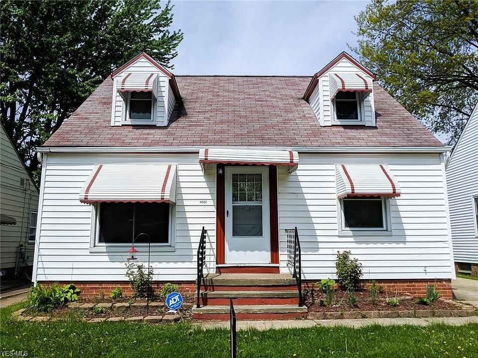 1st image of 4600 W 56th St