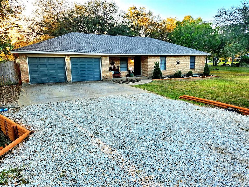 201 Fm 1160 Rd, Louise, TX 77455 MLS 26933172 Zillow