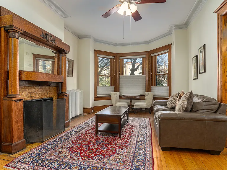 1820 Calvert St NW — Photo 7