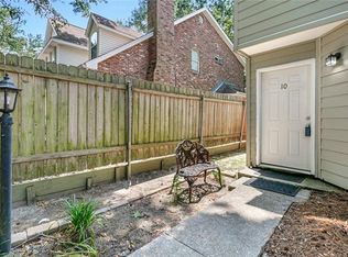 740 Heavens Dr APT 10, Mandeville, LA 70471