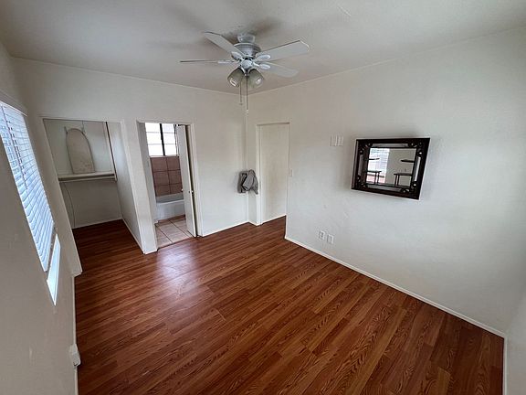 5th image of 2515 1/2 Congress St #B