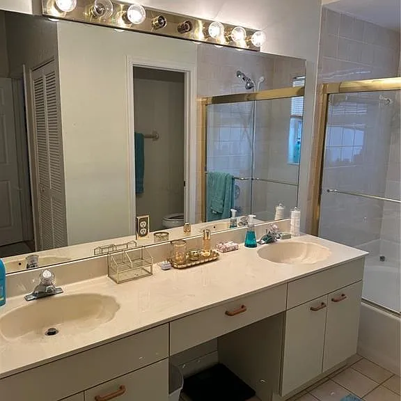 306 Emerald Bay Cir #J5 — Photo 17