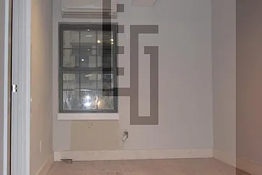 Rented by Loom Group