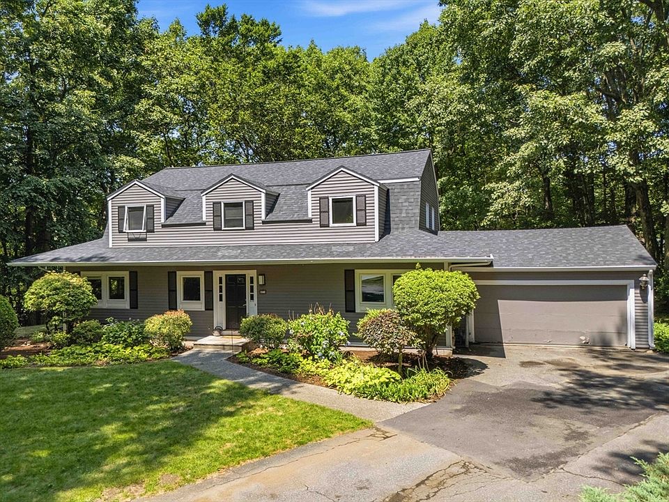 1st image of 7 McCarthy Cir