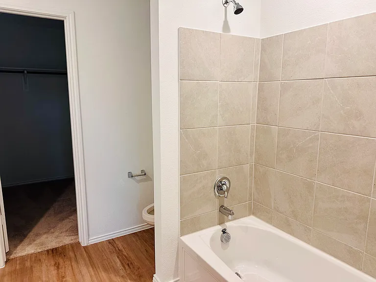 5816 Crystal Water Way — Photo 14