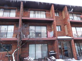 6323 W 64th Pl APT 1D, Chicago, IL 60638
