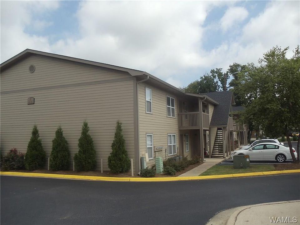 1st image of 210 15th St E APT 38
