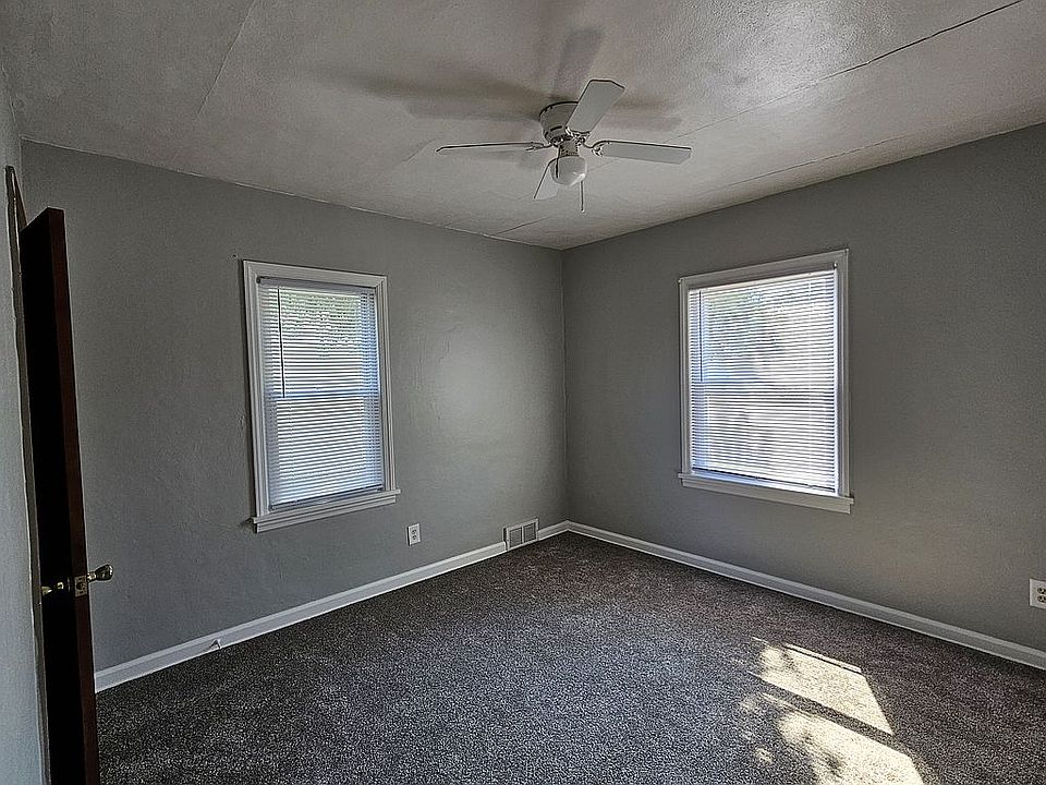 2nd image of 109 Wilber St