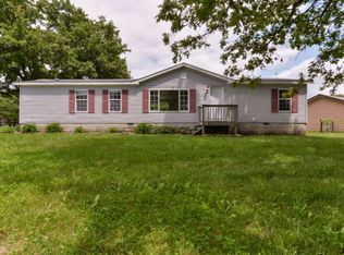 682 Craig St, Reeds Spring, MO 65737