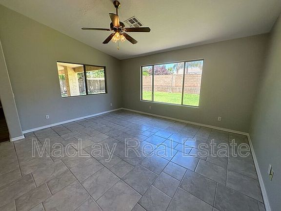 5th image of 5212 E Juniper Ave
