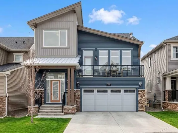 73 N Carrington Cir NW, Calgary, AB T3P 0Y4