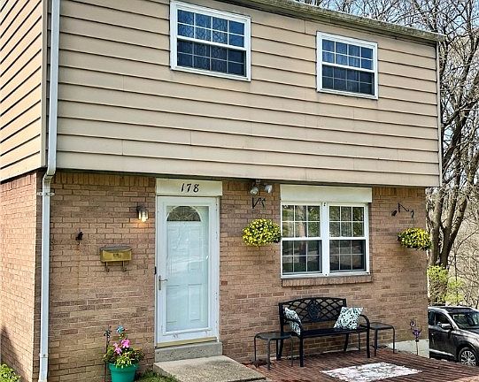 3rd image of 178 Briarwood Dr