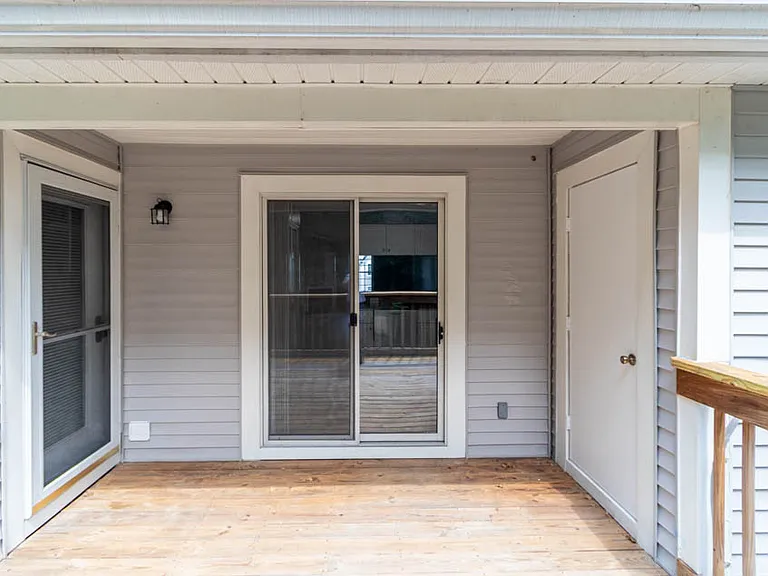 4831 Station House Ln — Photo 42