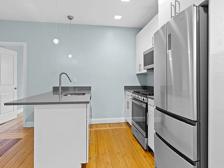 8 Trenton St #1 — Photo 7