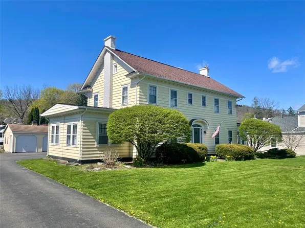 271 Front St, Owego, NY 13827