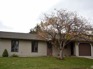 1409 Apricot Ct, Fort Wayne, IN 46825