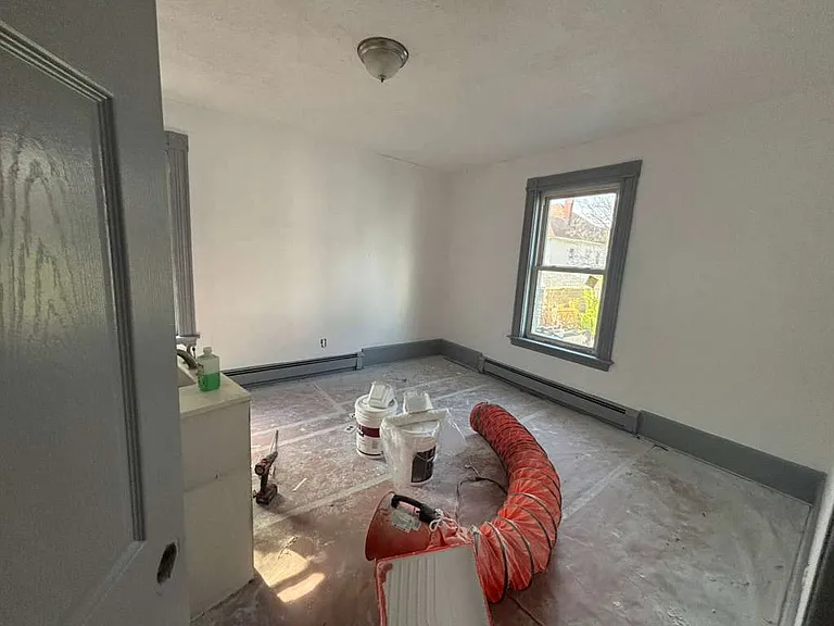 24 Belmont St #2 — Photo 11