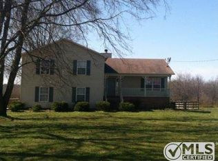 1671 Carters Creek Pike, Columbia, TN 38401