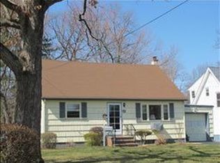 19 Old South Ave, Fanwood, NJ 07023