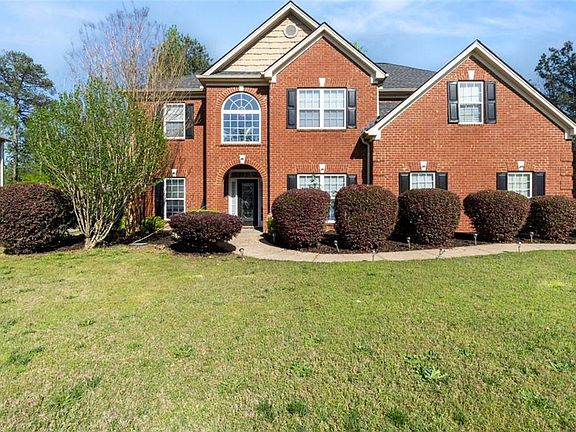 2nd image of 1905 Buford Ct
