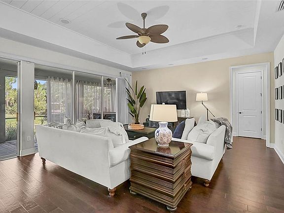 4th image of 11560 Tapestry Ln