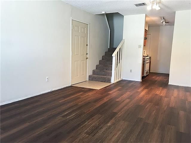 1st image of 1203 W 49th St APT H