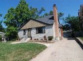 844 Highview Ave, Glen Ellyn, IL 60137