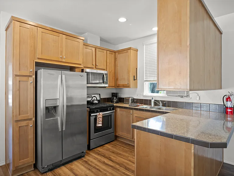 25 Burnham Rd #37 — Photo 8
