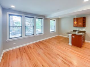 1636 W Grace St #3, Chicago, IL 60613