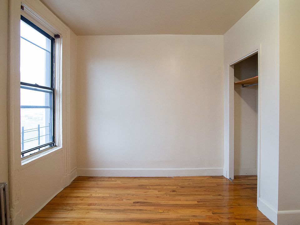 1st image of 250 Stagg St #3E
