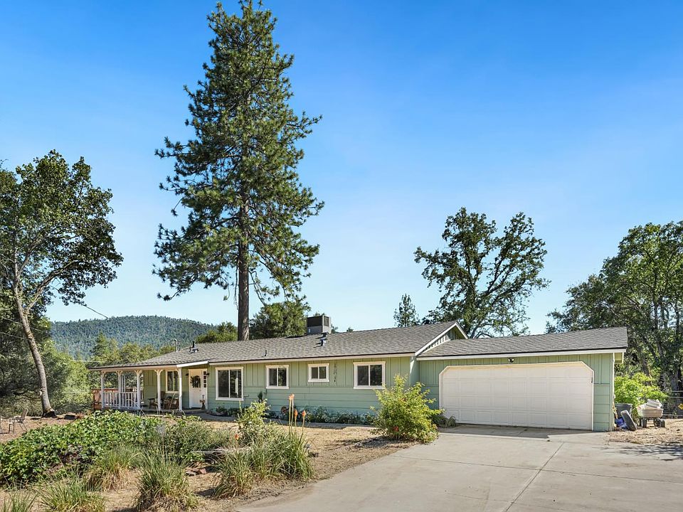 1st image of 38696 Sierra Lakes Dr