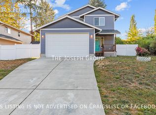 1345 Flower Ave, Pt Orchard, WA 98366