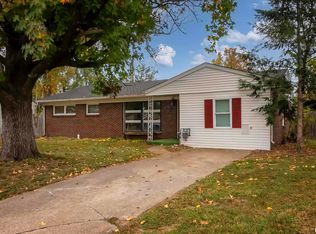 338 Park Ln, Herrin, IL 62948