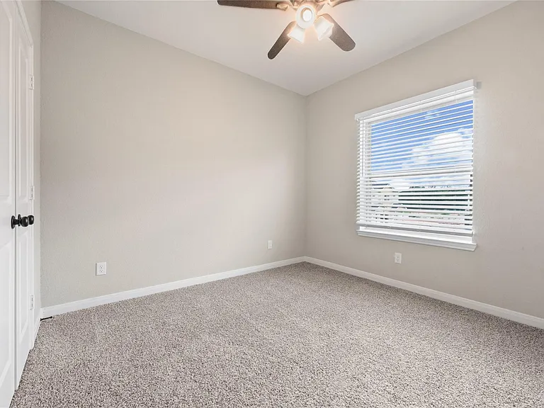 14010 Longstreet #301 — Photo 22