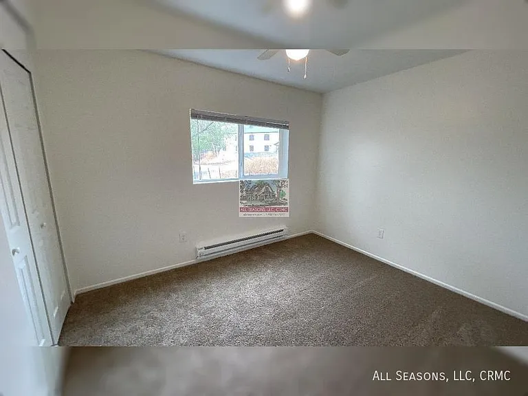 1406 Race St — Photo 8