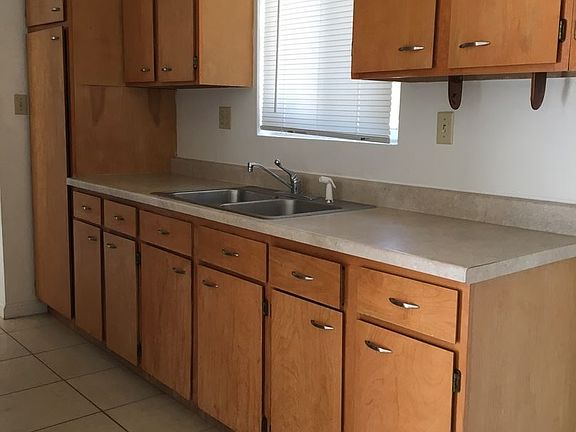 5th image of 71983 Gorgonio Dr
