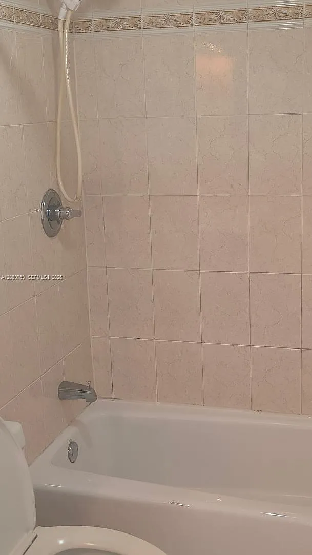 Coastal Towers Condo — Photo 3