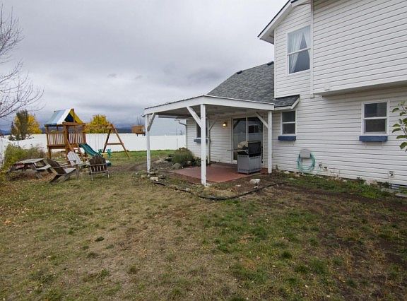 3rd image of 451 N Blandwood Ct