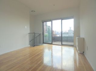 341 W 11th St, New York, NY 10014