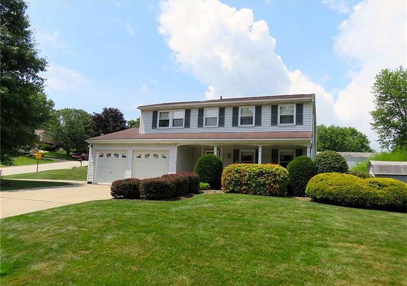 1st image of 236 Farmbrook Dr