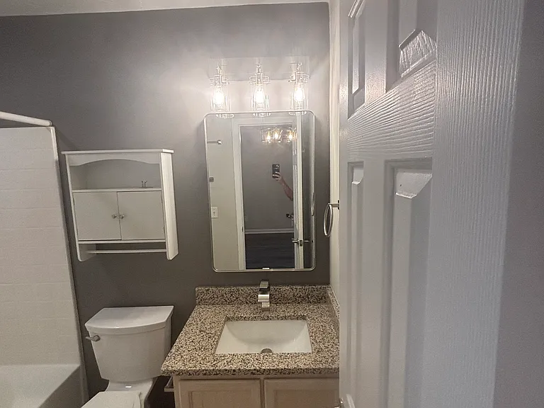 Colonial Dr — Photo 16