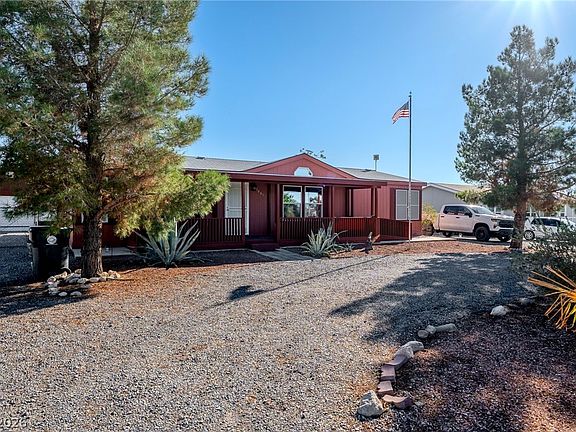 3rd image of 5681 Saddletree Rd
