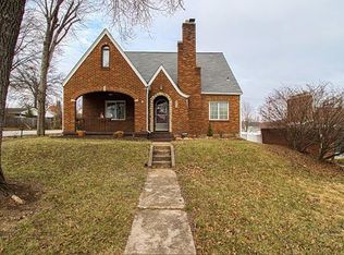 943 W Main St, Festus, MO 63028