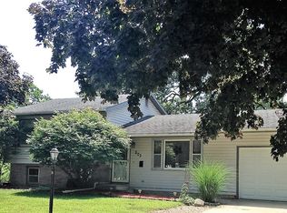 203 Mulford Dr, Iowa Falls, IA 50126