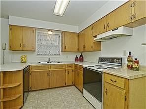 1st image of 11411 Hornsby St
