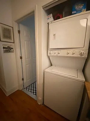 Rented by Douglas Elliman | media 14