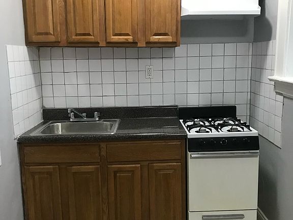 3rd image of 225 N Oraton Pkwy #303