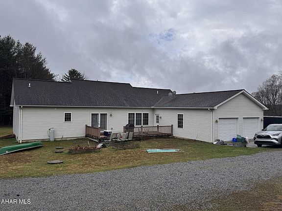 3rd image of 125 Chasanna Ln