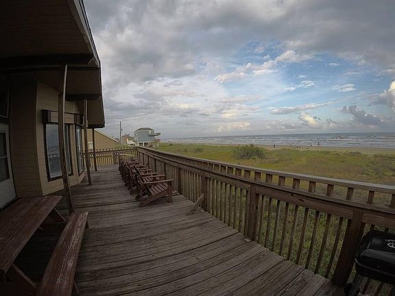 2nd image of 21425 Gulf Dr